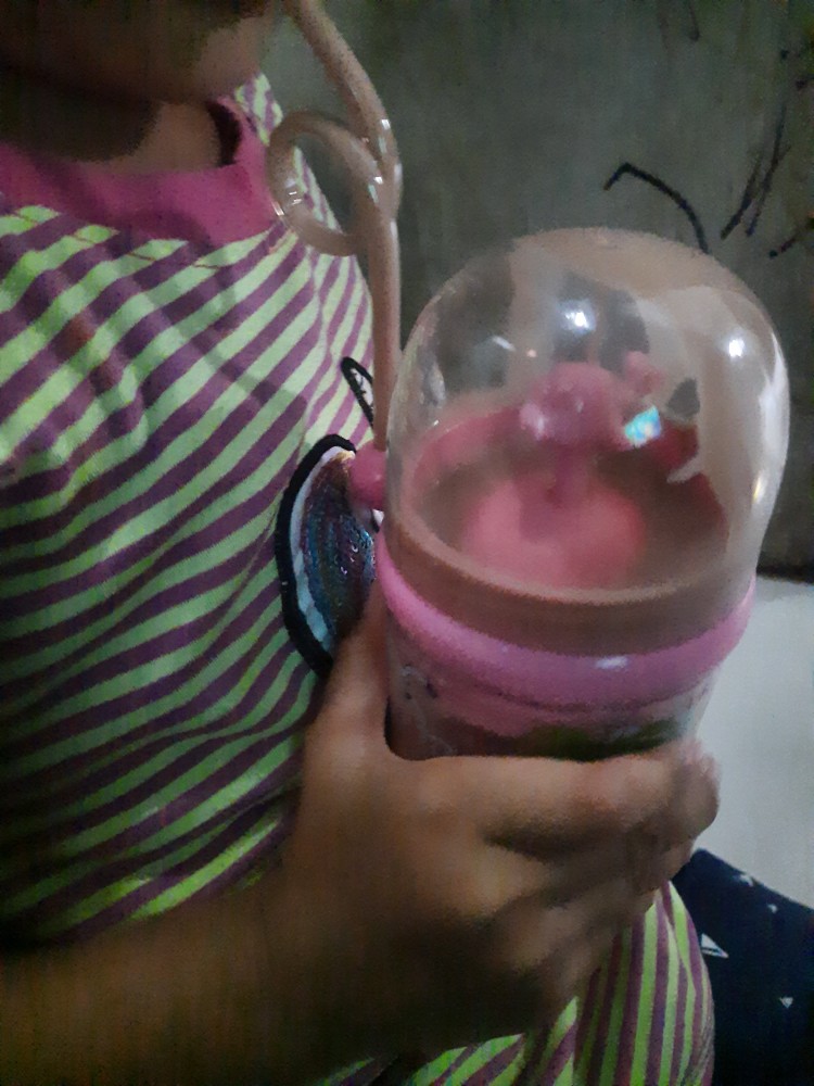 Botol Air Mancur / Whale Bottle 250 Ml Tanpa Tali / Botol Paus