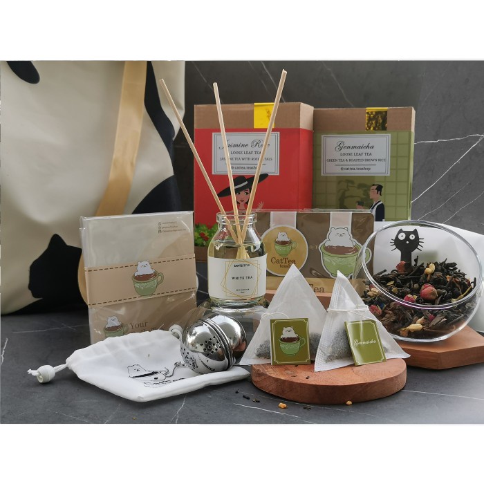 

Christmas - Hampers Parsel Kado - Graduation Lebaran Natal Cny Birthday Reed Tea