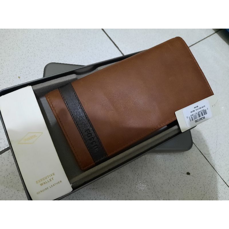 dompet cowok fossil