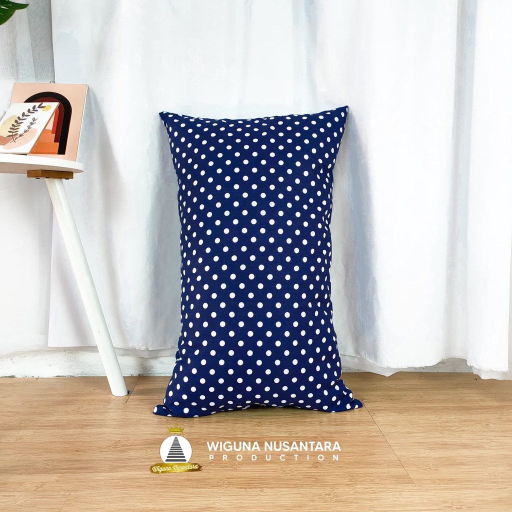 Bantal Tidur Polkadot Super 65 x 45