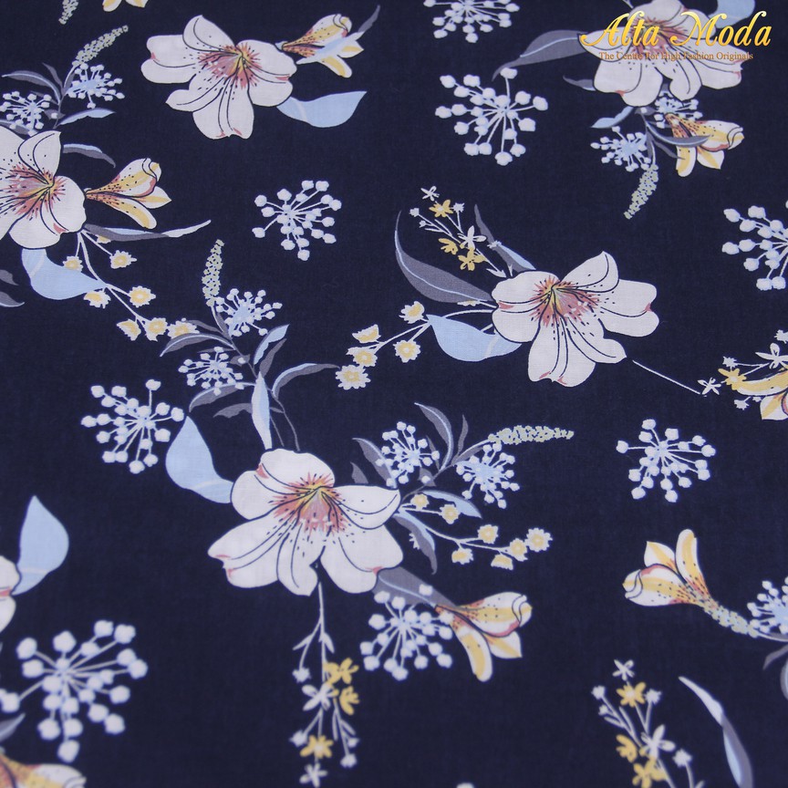 

Alta Moda Katun Motif Biru Dongker Motif Bunga Putih (0.5M)