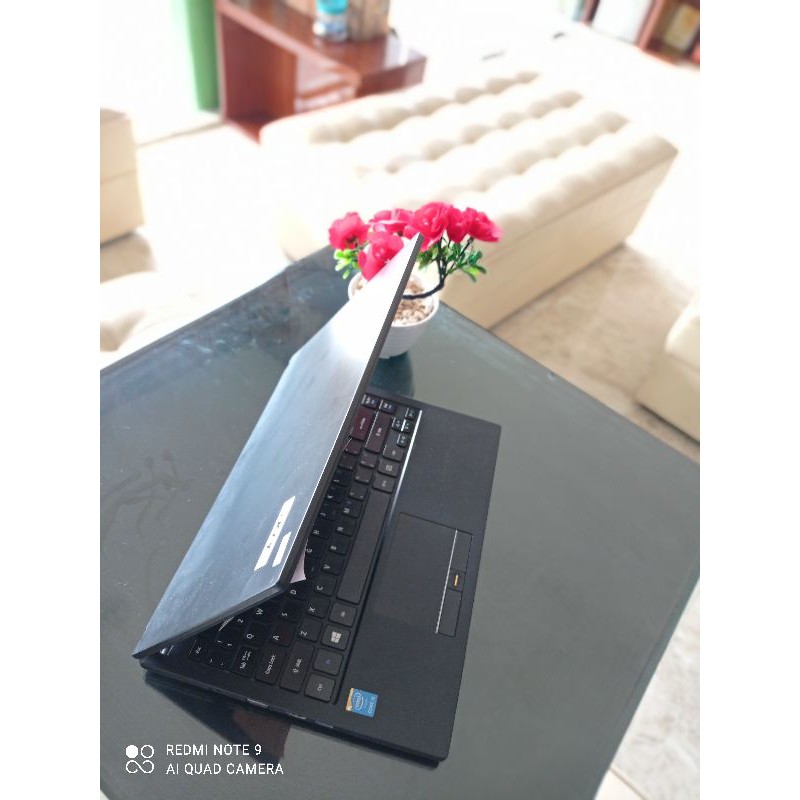 LAPTOP ACER TRAVELMATE P645