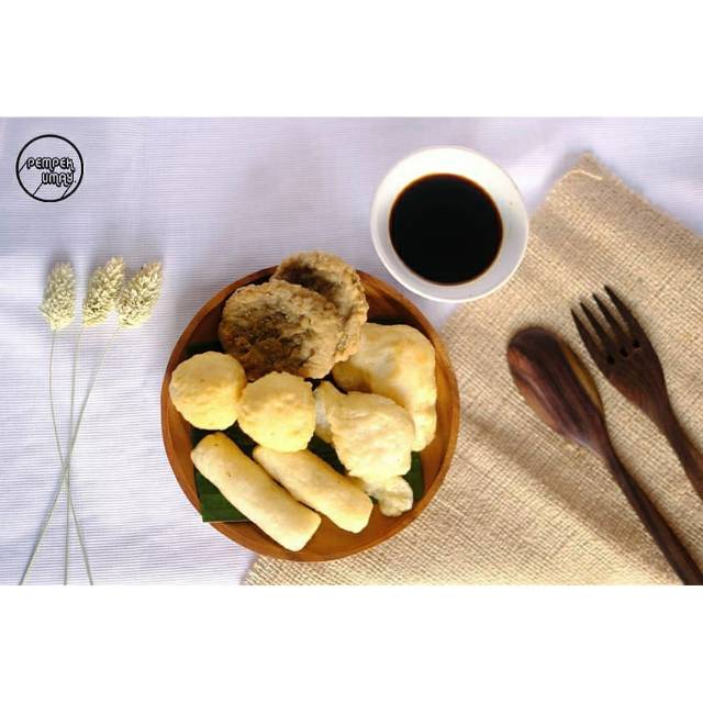 

Pempek Palembang Tenggiri Pempek Umay Paket Mantap