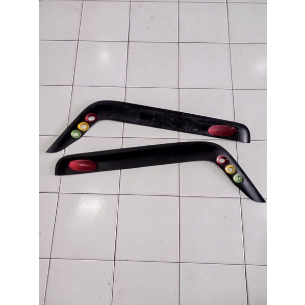 Talang air fiber glass Canter