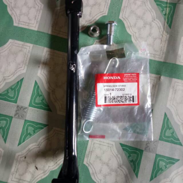 Standar samping honda win