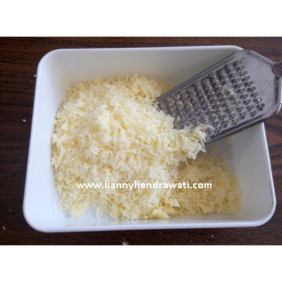 parutan keju stainless - Parutan Keju Serbaguna Stainless Steel / Parutan Multifungsi / Parutan
