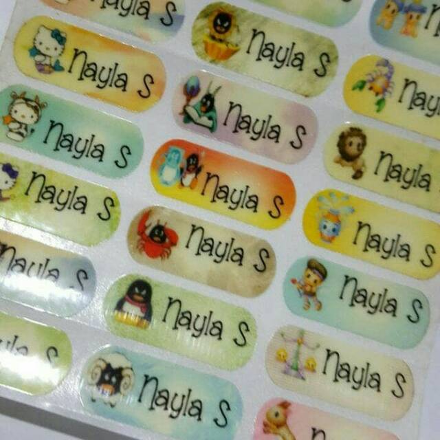 

Label nama waterproof / stiker anti air Hello Kitty 1