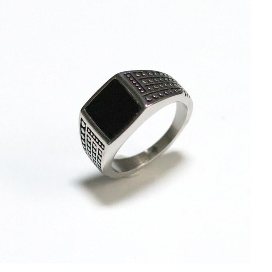 Cincin Jari Baja Titanium Perak Antik Hitam Onyx Kristal Fashion Pria Perhiasan Punk Rings