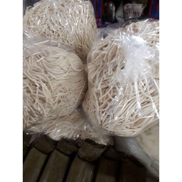 

MIE PANGSIT 500g