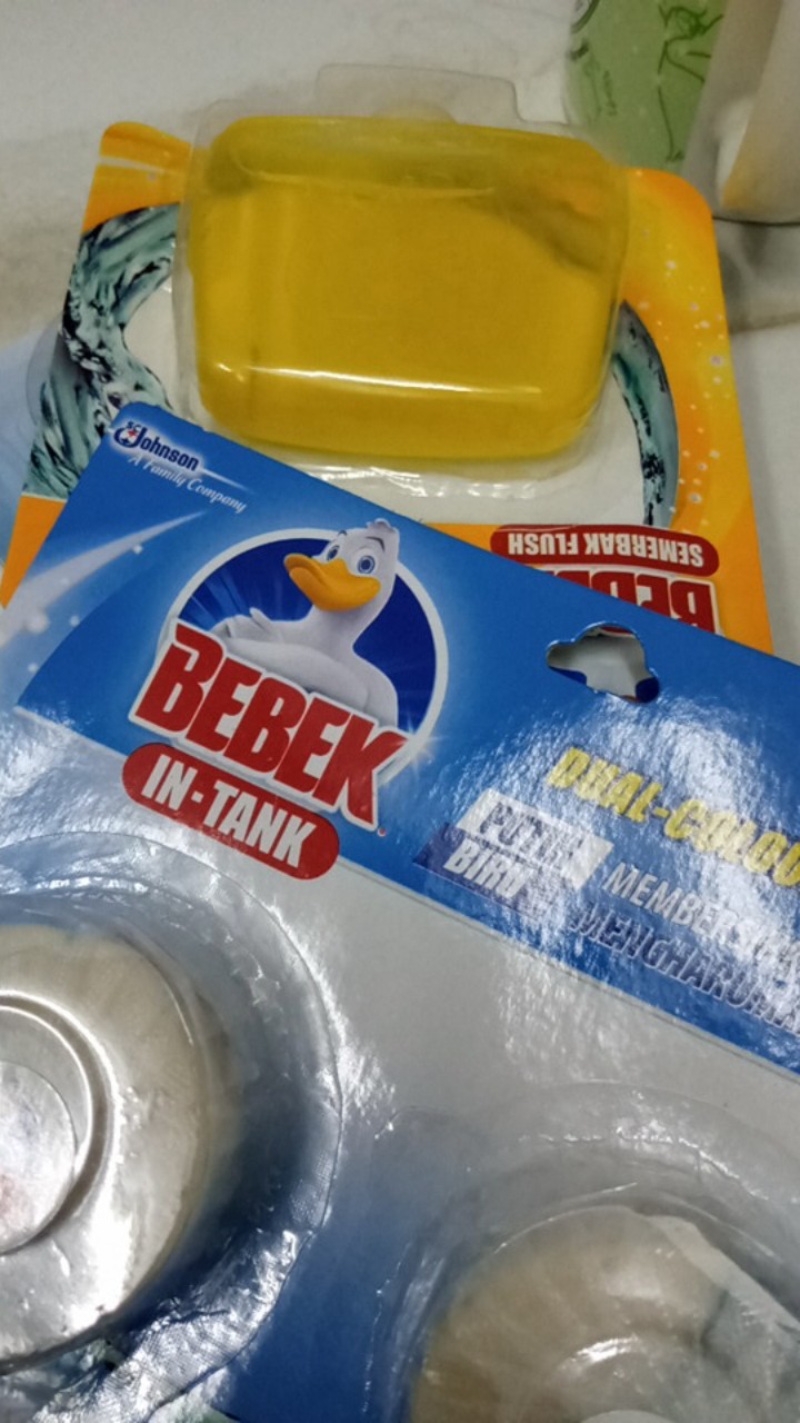 Bebek Semerbak Flush Refill 50ml Pengharum Toilet Dengan 3 Pilihan Keharuman