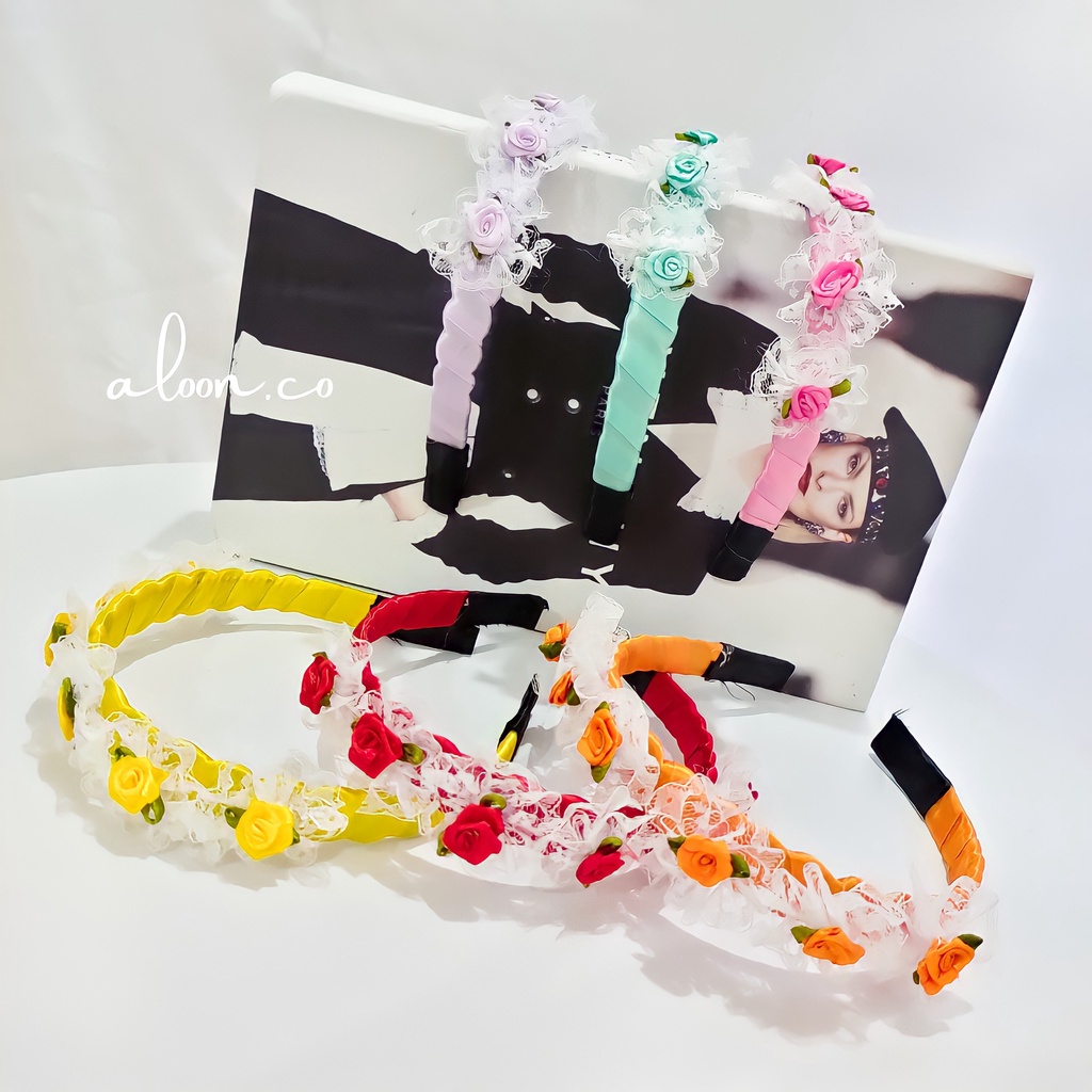 Bando Korea Bahan Satin dan Renda Model Bunga – Bandana Aksesoris Rambut Wanita – Bando Schruncie Headband Korea