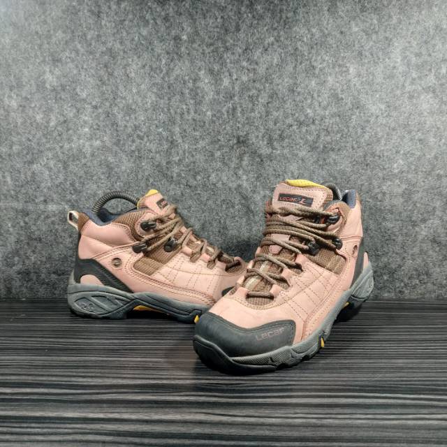 Sepatu lecaf second original