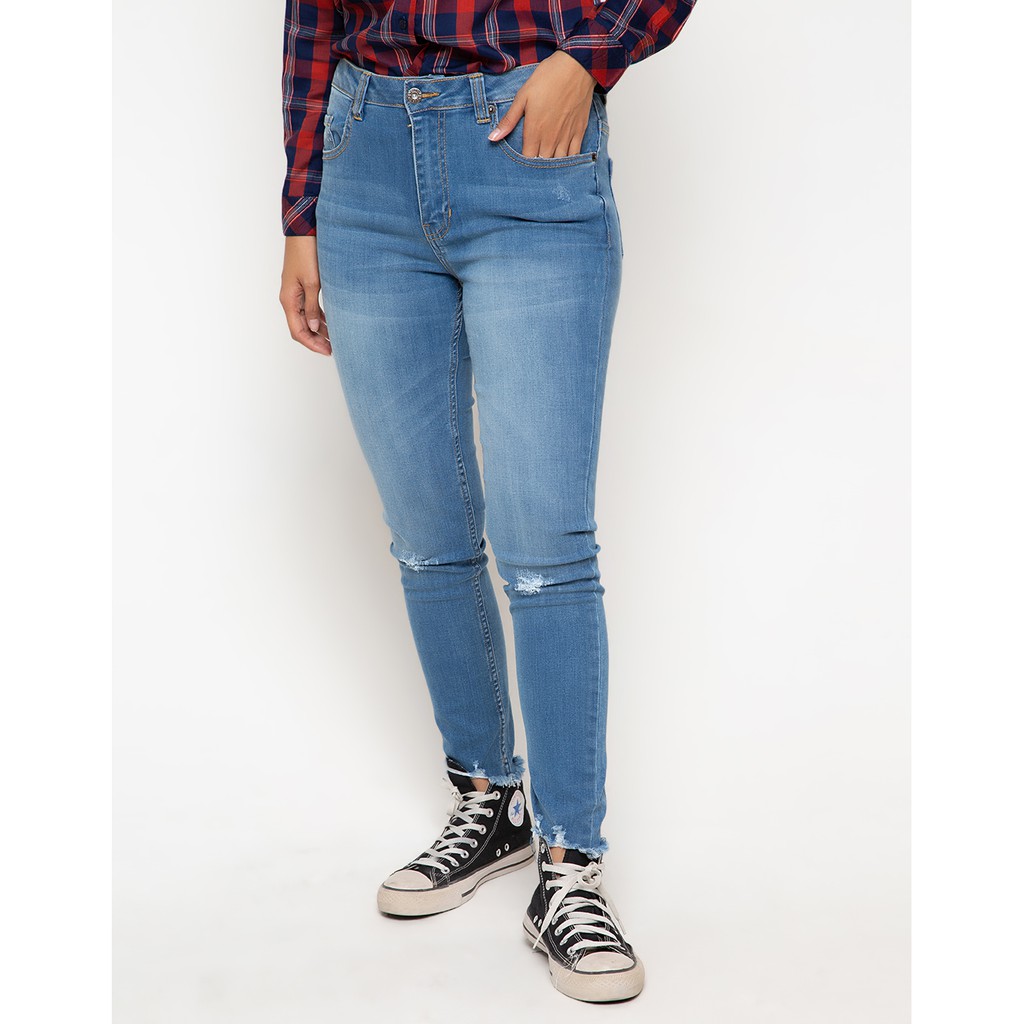  Matahari  Nevada Celana  Panjang Denim  Washed High Waist 