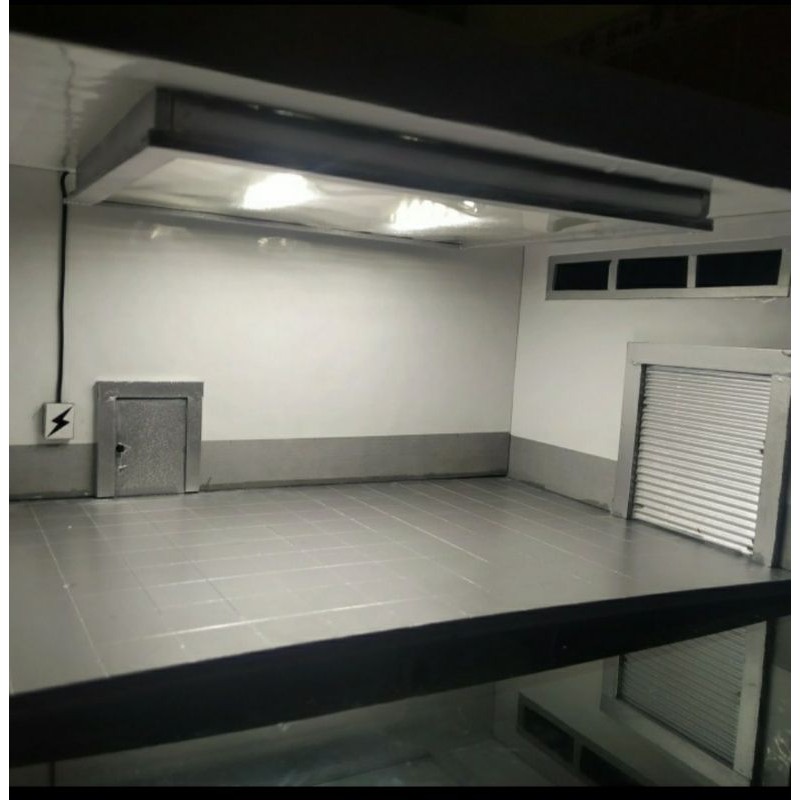 diorama garage