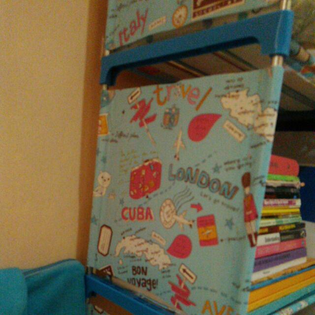 Rak Buku Portable