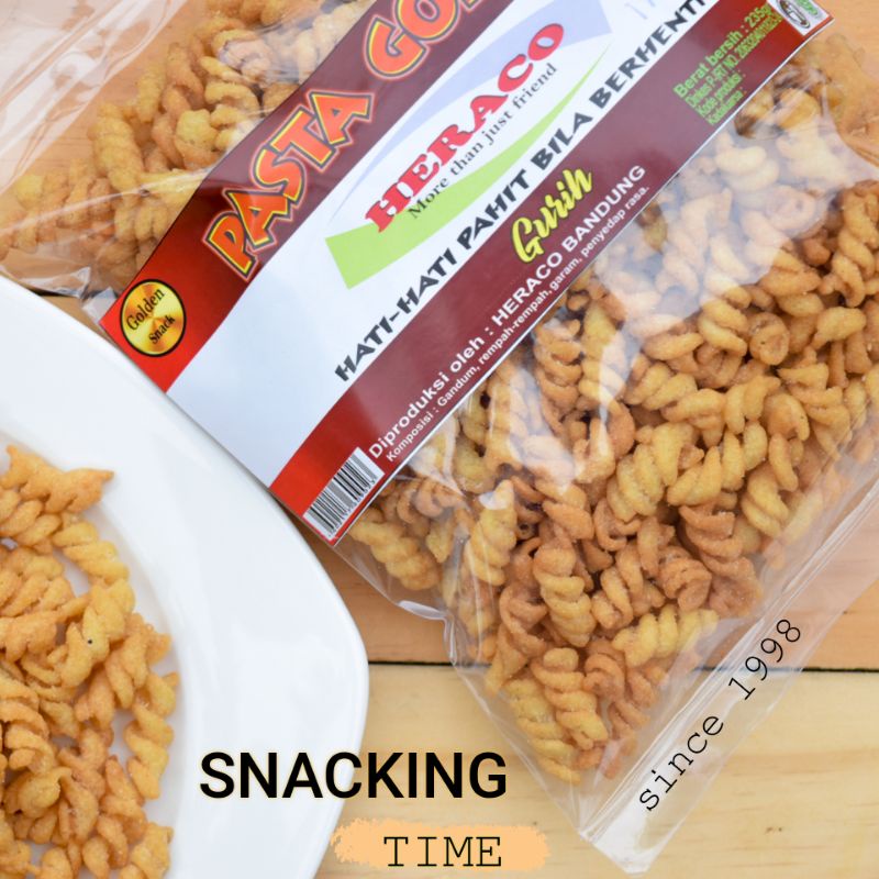 

makaroni spiral 235gr original gurih manstabz / heraco pasta goreng / makaroni gurih kriuk lezat