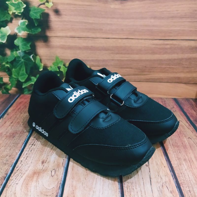 SEPATU SEKOLAH ANAK / SEPATU ANAK LAKI LAKI / SEPATU ANAK PEREMPUAN / SEPATU SEKOLAH ANAK TK SD / SEPATU ANAK ADIDAS FULL BLACK PREMIUM QUALITY