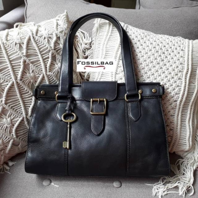 Fossil VRV Weekender