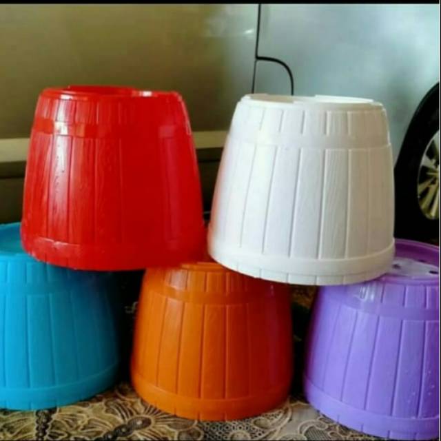 Pot bunga warna warni motif gentong 22cm Shopee Indonesia Pot bunga warna warni motif gentong 22cm Shopee Indonesia