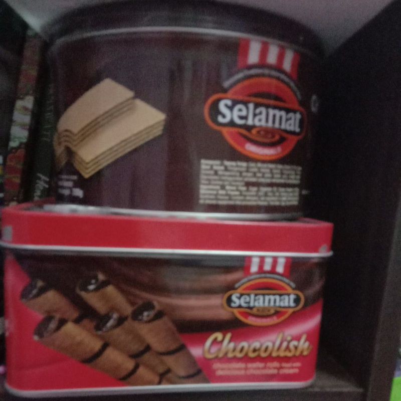 biskuit selamat kaleng