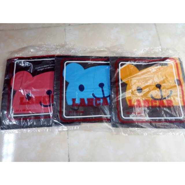 Suplier Kantong Plastik / Kresek Teddy Bear 28x48 Cm B81qLLuzOXBQx