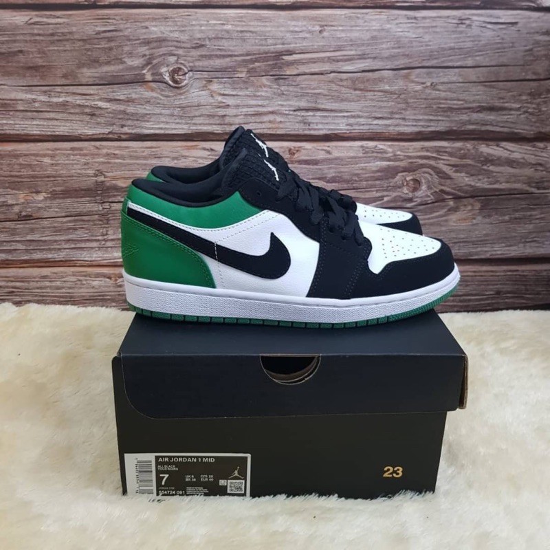 pine green 1s size 4