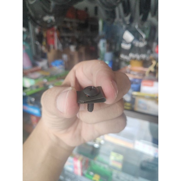 Baut Klip Batok Skrup Vario/Suzuki