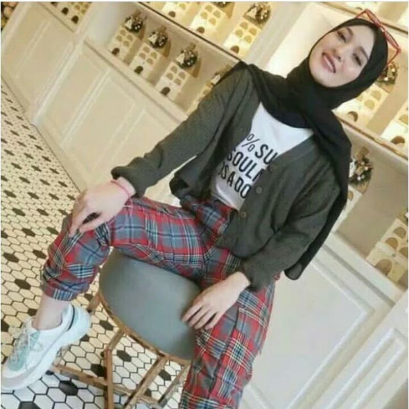 STRADA  WEELY  RAJUT