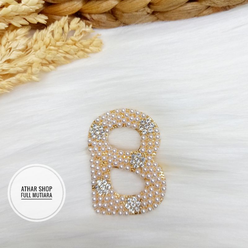 Bros B,bross button,pin Bros buttonscarves-B mutiara full,gold