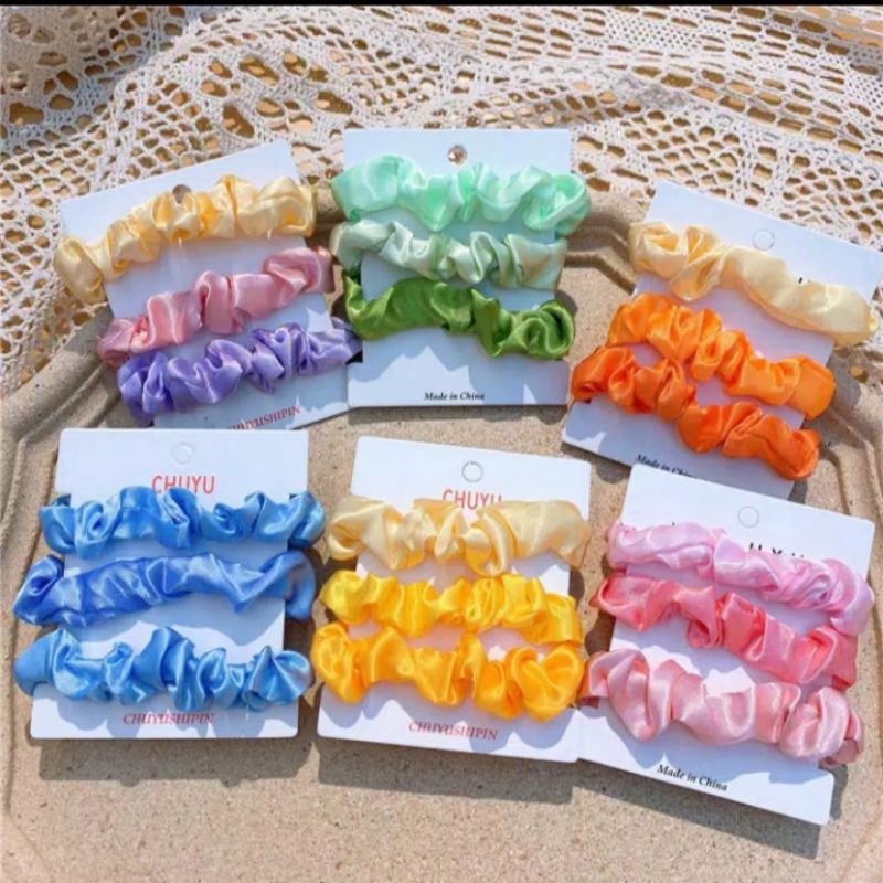 

mini scrunchie satin 3 pcs