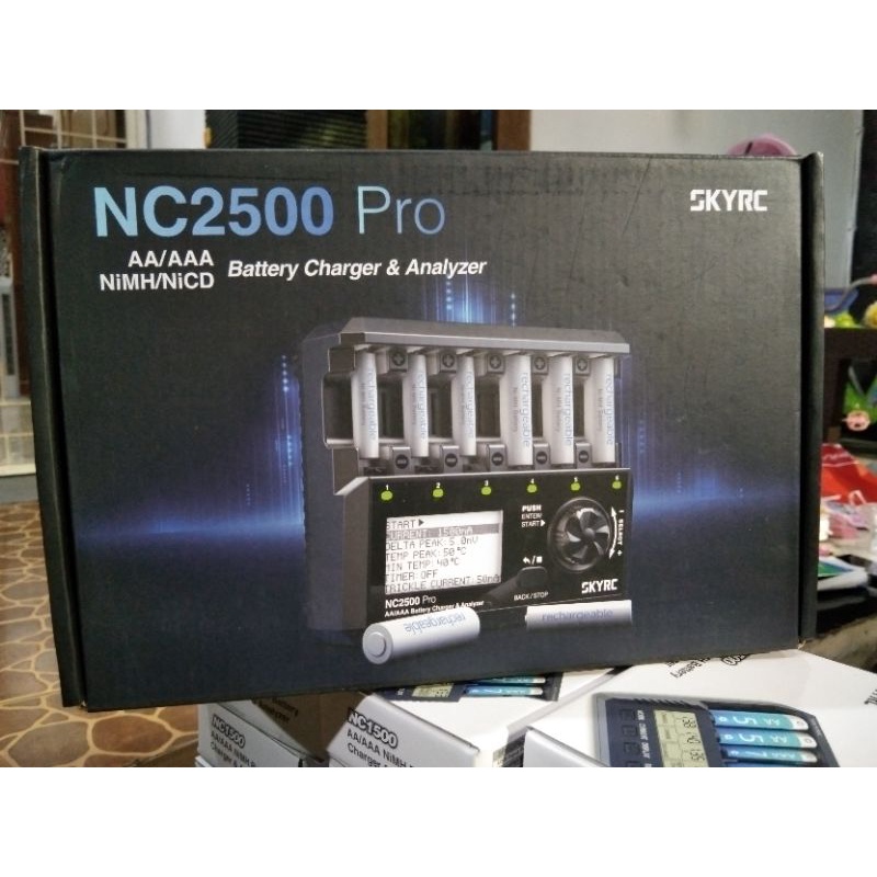 SKYRC NC2500 PRO AA/AAA BATTERY CHARGER &amp; ANALYZER