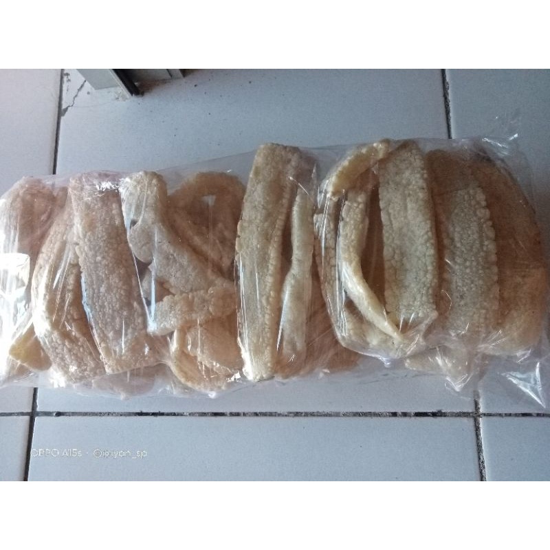 

kerupuk rambak (tepung tapioka)