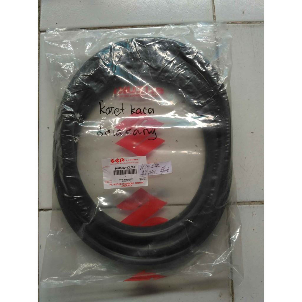 Karet kaca belakang katana