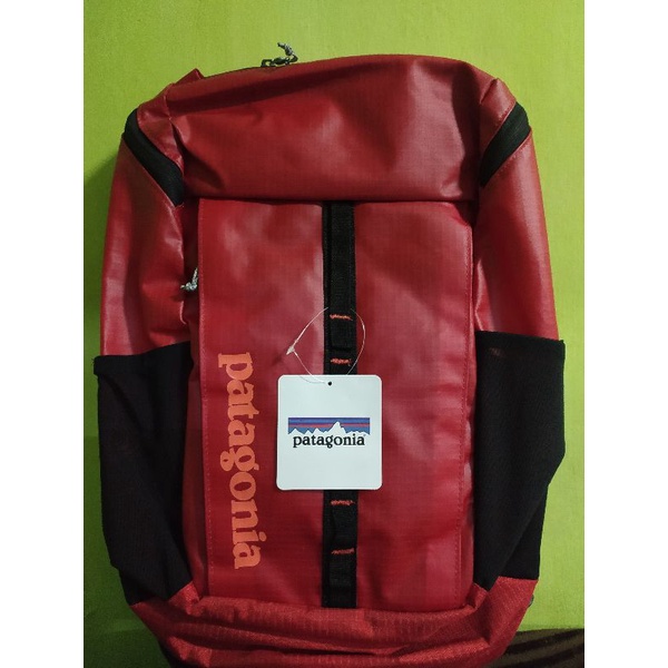 Patagoni Black Hole Backpack Tas Gunung - Tas Punggung - Tas Sekolah