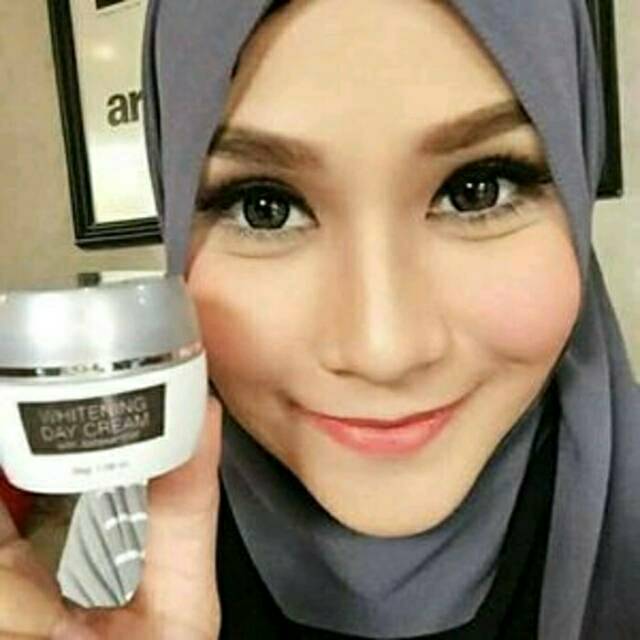 Mazaya Whitening Day Cream