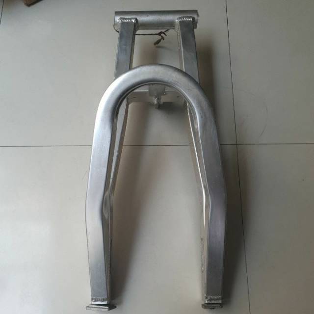 Swing Arm/Arem aluminium variasi Vixion Moto R