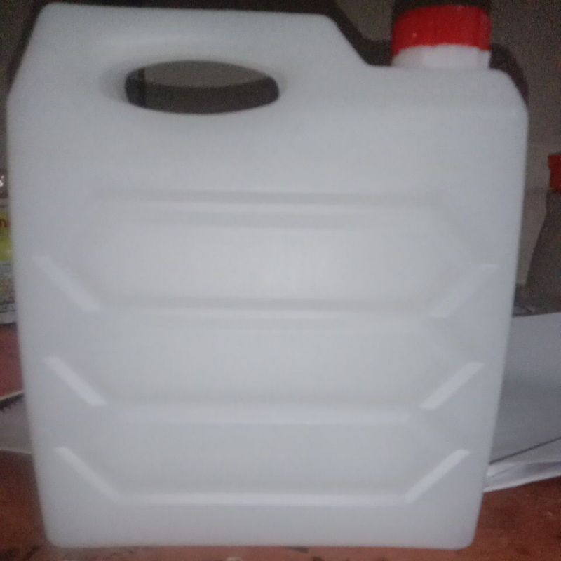 BOTOL 5 LITER BEKAS