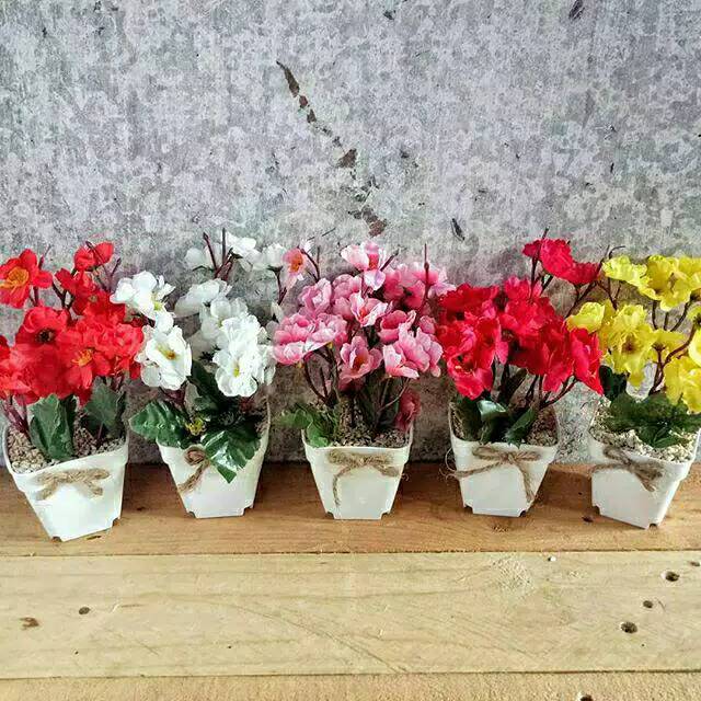 PB49 Bunga Sakura Mini Plastik / Pot Bunga Sakura Mini Plastik