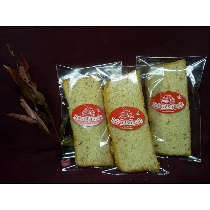 

Mini Banana Cake Panggang Kukus Slice Enak Original Murah Moisty Intan Snack