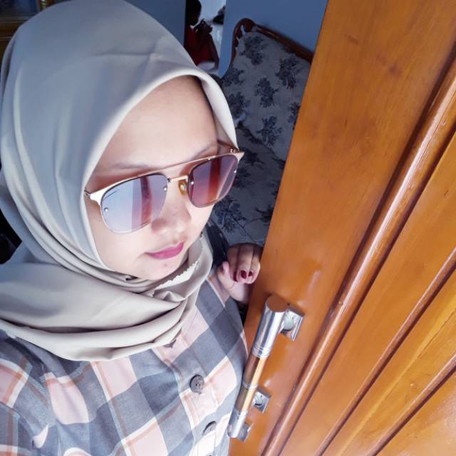 sri_wiyanti90