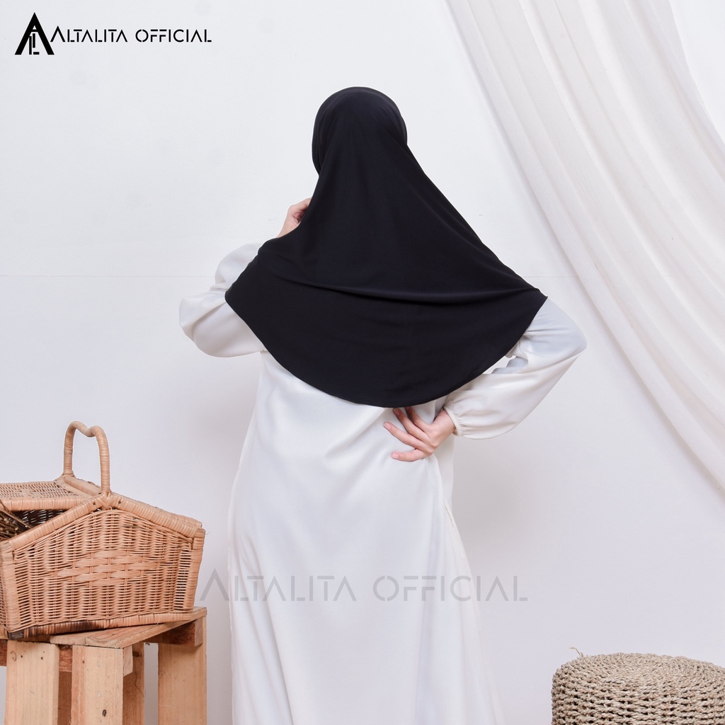 Altalita - Jilbab Bergo Hamidah Sport Menutupi Dada Bahan Jersey Spandek High Quality Pad