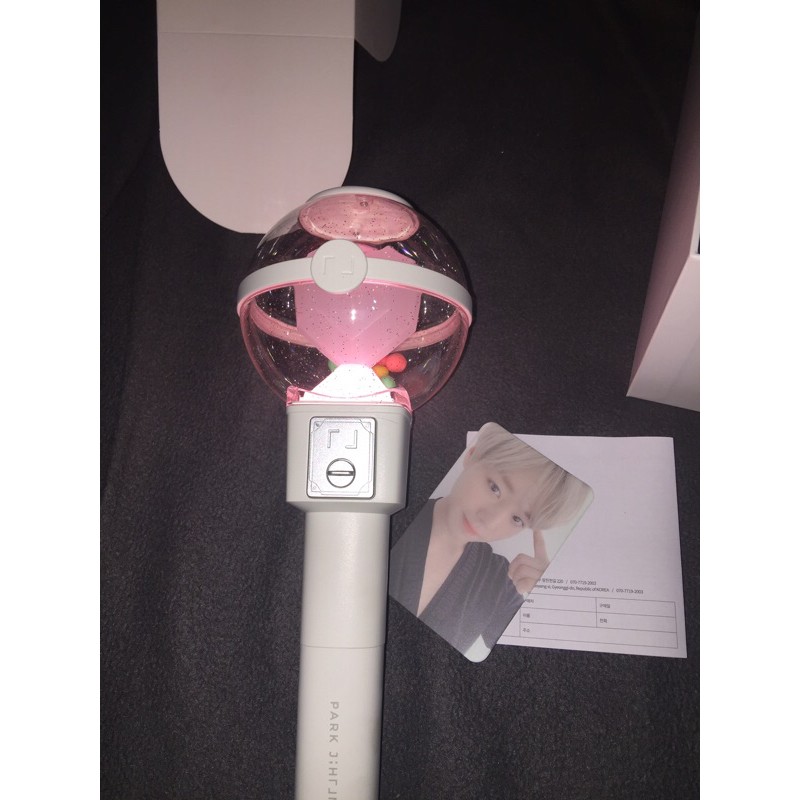 PARK JIHOON OFFICIAL LIGHTSTICK (preloved)