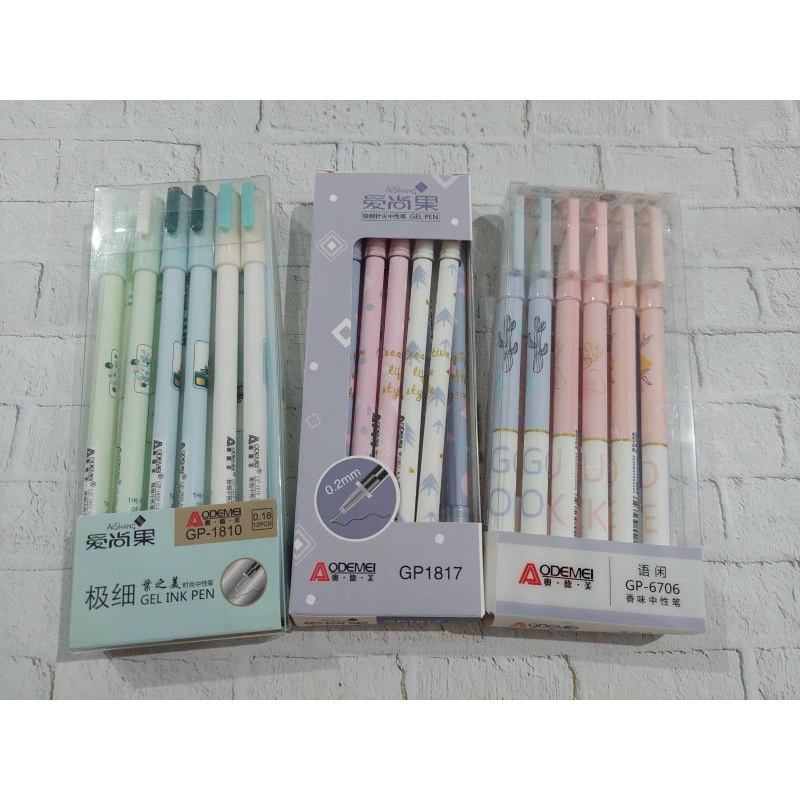 

(12pc)Ball Pen Gel Warna Hitam Lancar dalam Menulis 12 pcs/box Aodemie