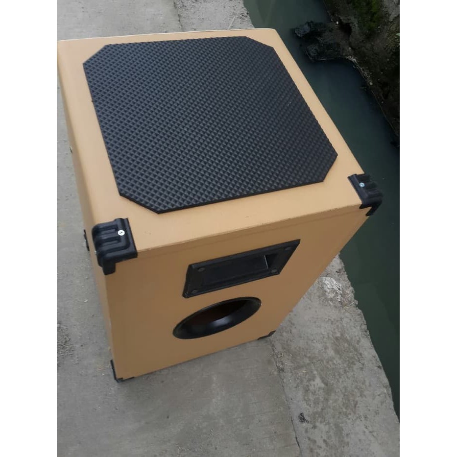 Cajon / Kahon / Drumbox Mahogany dilapisi Kulit merk MANDALIKA - Cokelat Tua