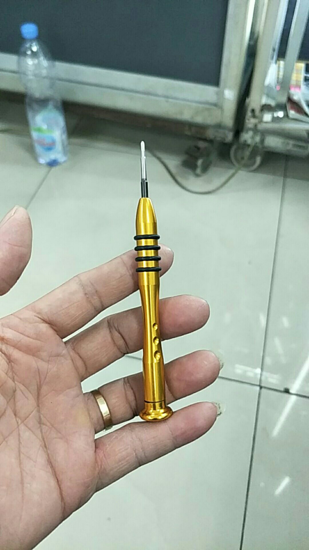 Obeng Plus (+) / Obeng + Mel-v 332