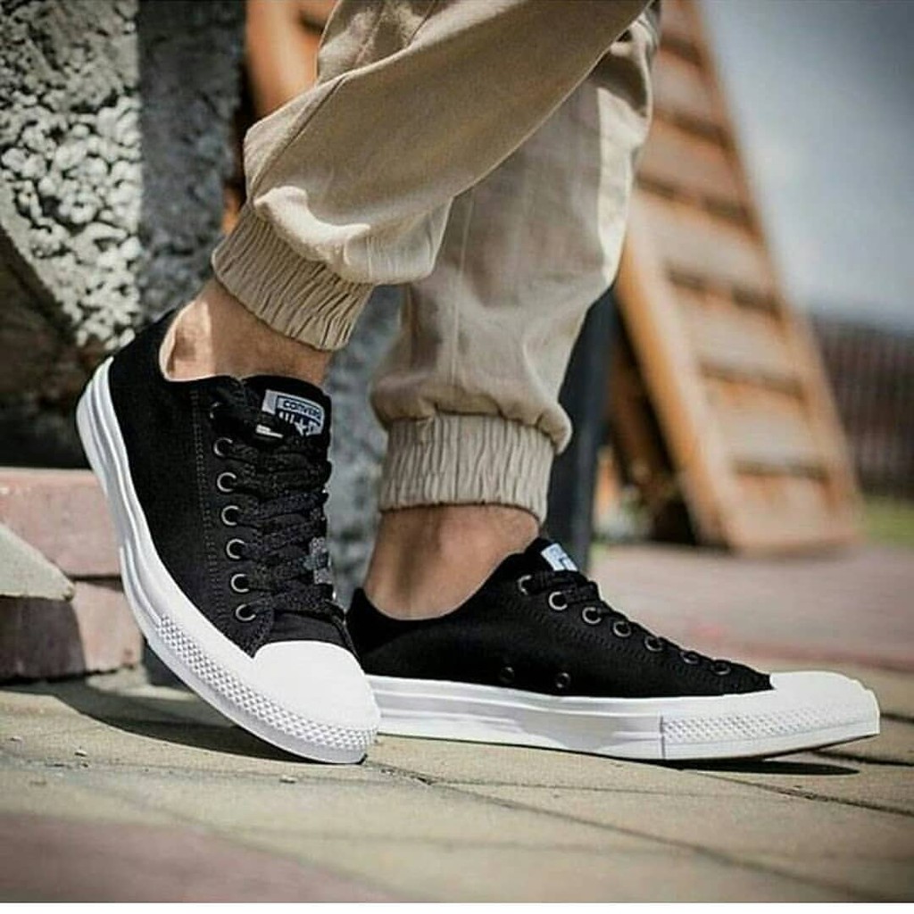 Sepatu CONVERSE GRADE ORIGINAL IMPORT CT CHUCK TAILOR MADE IN VIETNAM BLACK HITAM  CEWEK COWOK