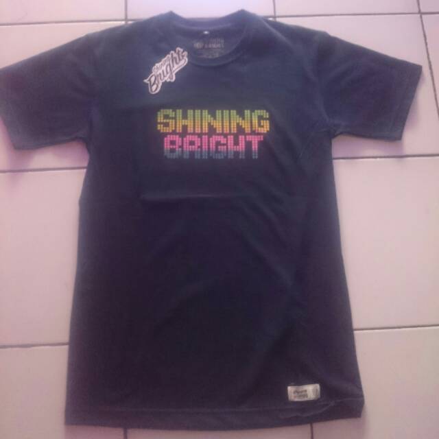 Kaos Distro Shining Bright