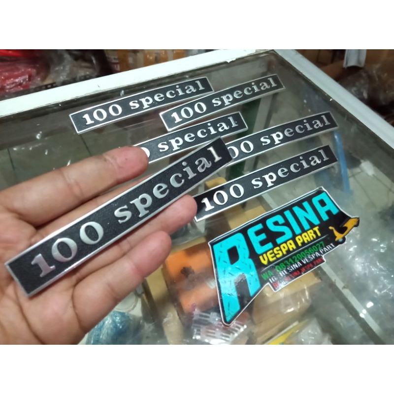 Emblem Belakang Vespa PTS 100 Special