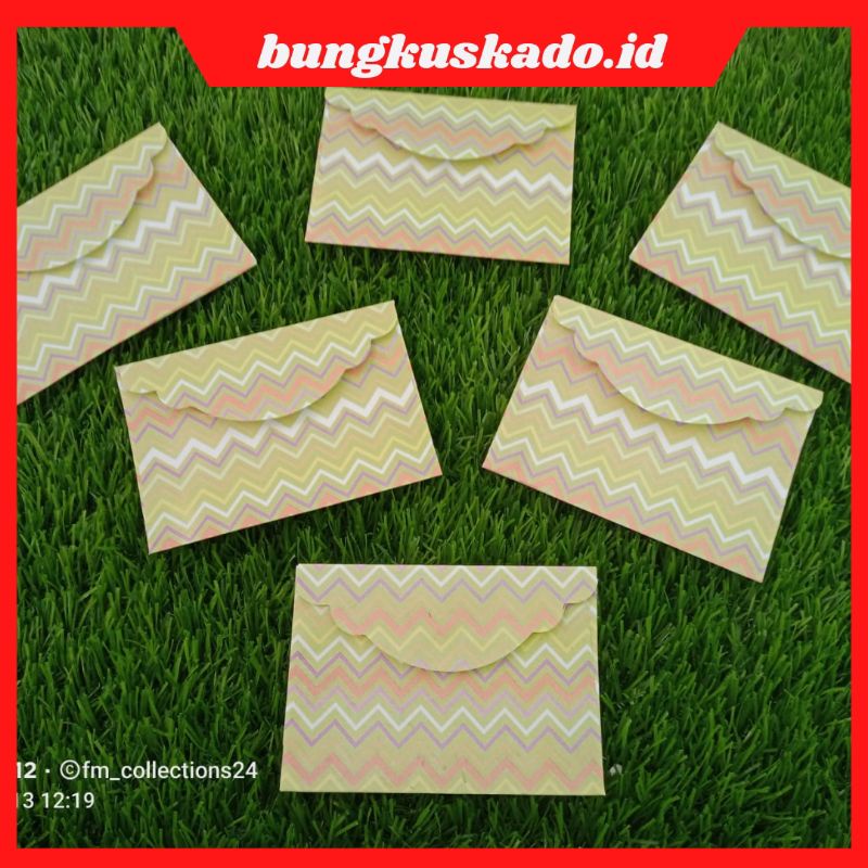 

(ISI 25 PCS ) Amplop kado // Angpao kado