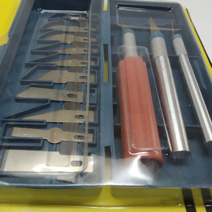 

Star Pisau Mata Kater Cutter Lancip Lurus Melengkung Knife Set 13 Pcs Diskon